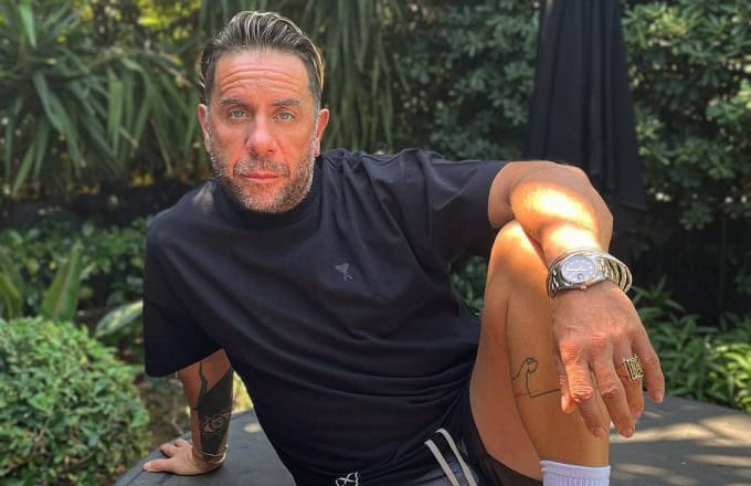 Ο πνευματικός του Μαζωνάκη μιλά για τη δοκιμασία που περνά: «Εύχομαι η Παναγία να τον στηρίξει»