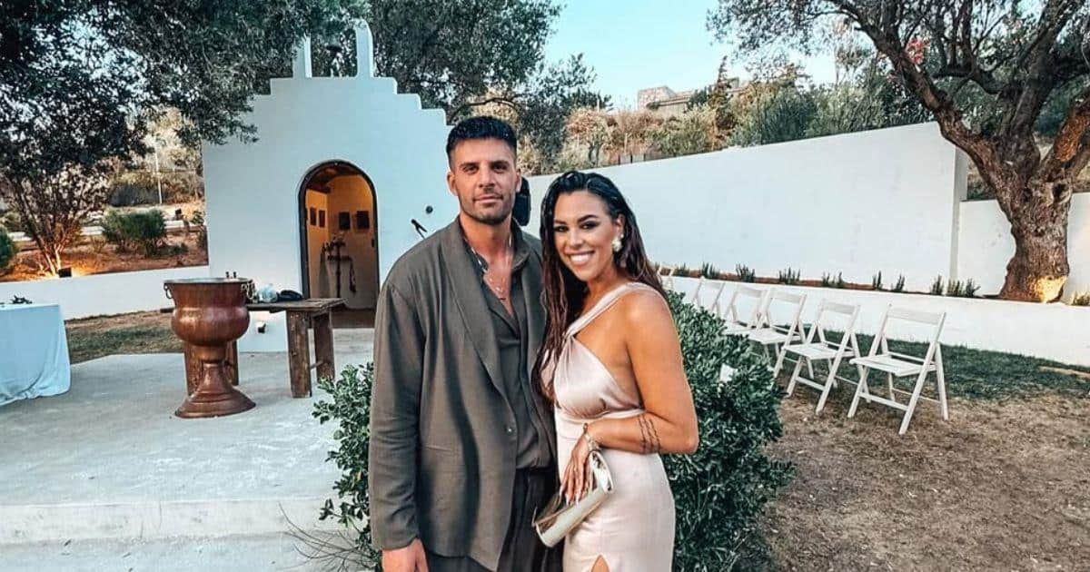 Ηλίας Δρούλιας και Μαρία Μπίμπη: Ο γάμος της χρόνιας στην Κερατέα με λαμπρή τελετή και γαμήλιο πανηγύρι