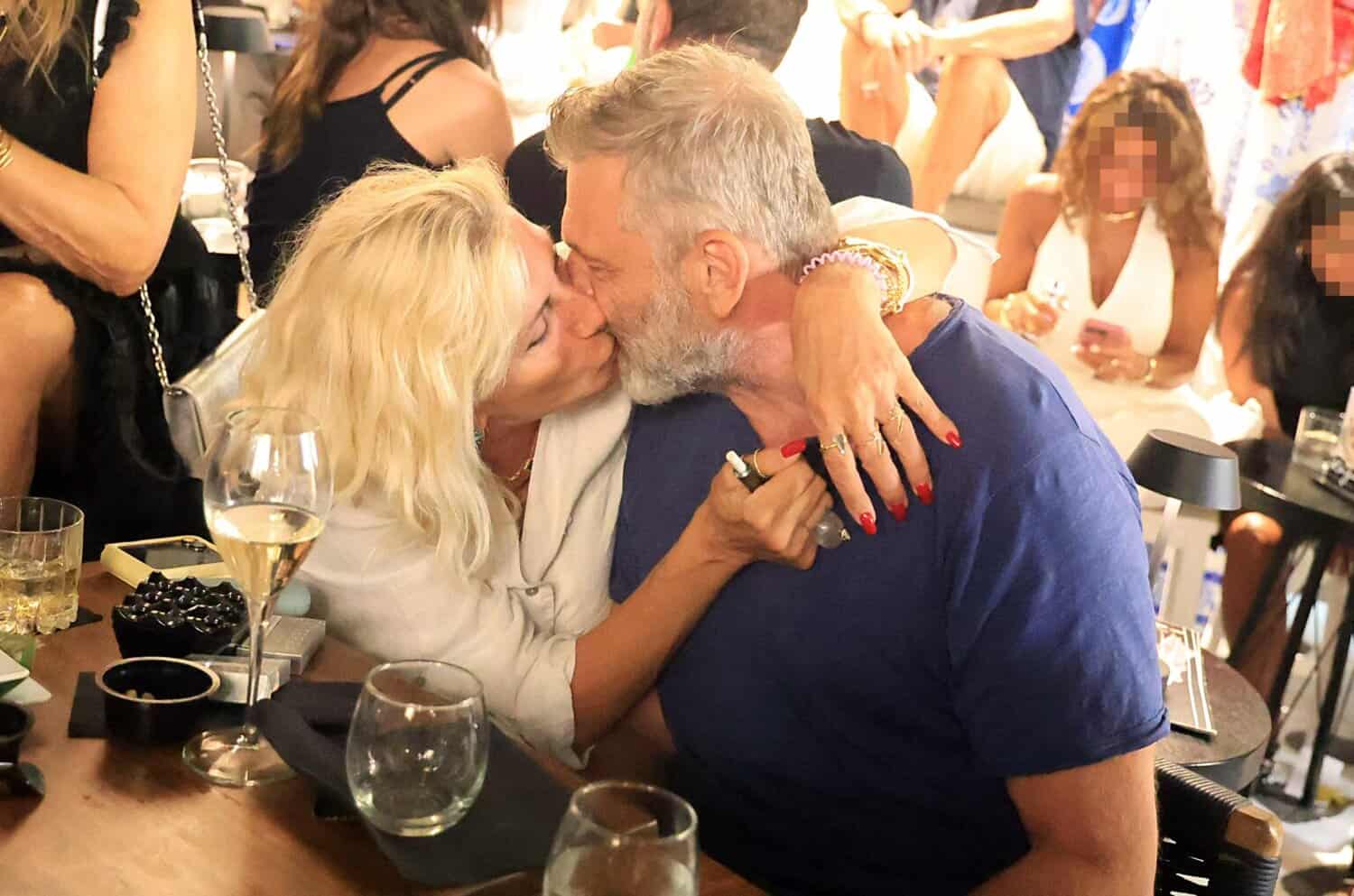 Απόστολος Γκλέτσος: Τα «καυτά» φιλιά στο στόμα με την σύντροφό του, στη Μύκονο