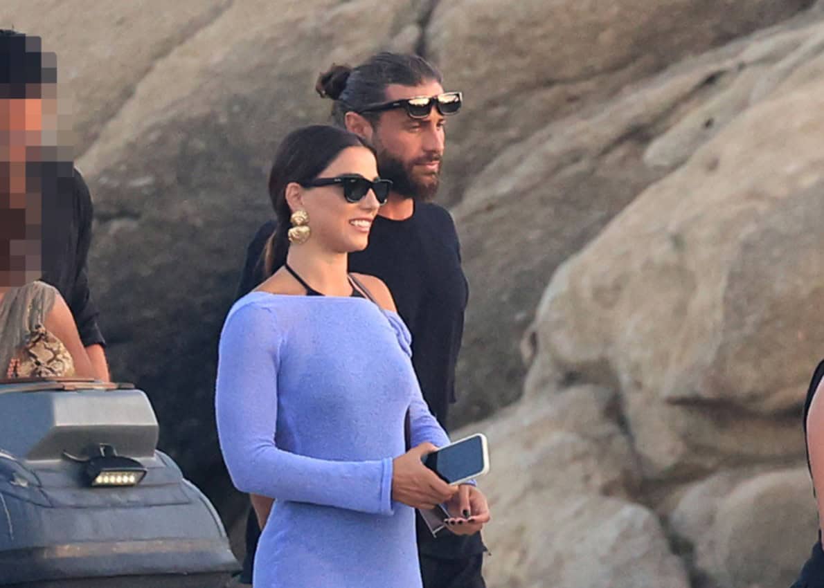 Κωνσταντίνος Βασάλος: Με το νέο του κορίτσι στη Μύκονο (δείτε φωτογραφίες)