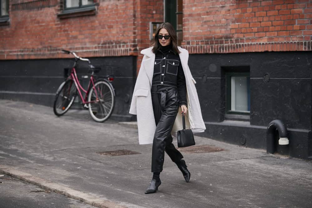 5 τρόποι να αναβαθμίσεις το μαύρο σου παντελόνι