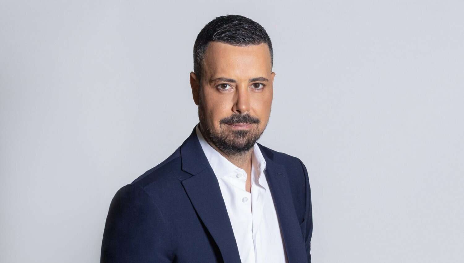 Πέτρος Κουσουλός: Από το Οpen στη νέα νύχτα αποκαλύψεων στον ΑΝΤ1