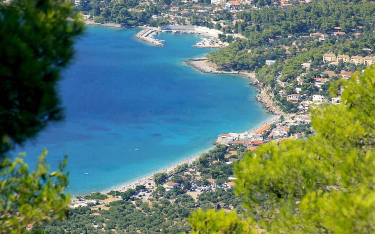 Τρεις must-visit αποδράσεις για θάλασσα και φαγητό πριν το τέλος του Σεπτέμβρη