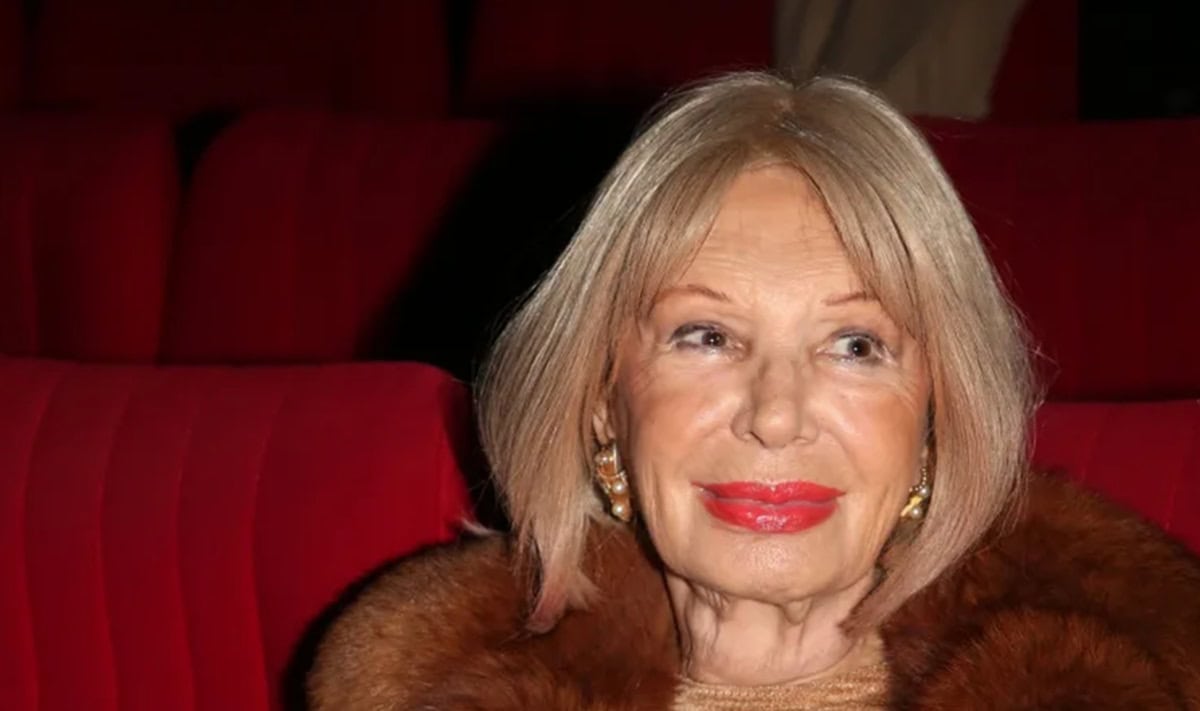 Ρίκα Διαλυνά: Στα 91 της έγινε για πρώτη φορά προγιαγιά – Η συγκίνηση και το δώρο ζωής στον δισέγγονό της