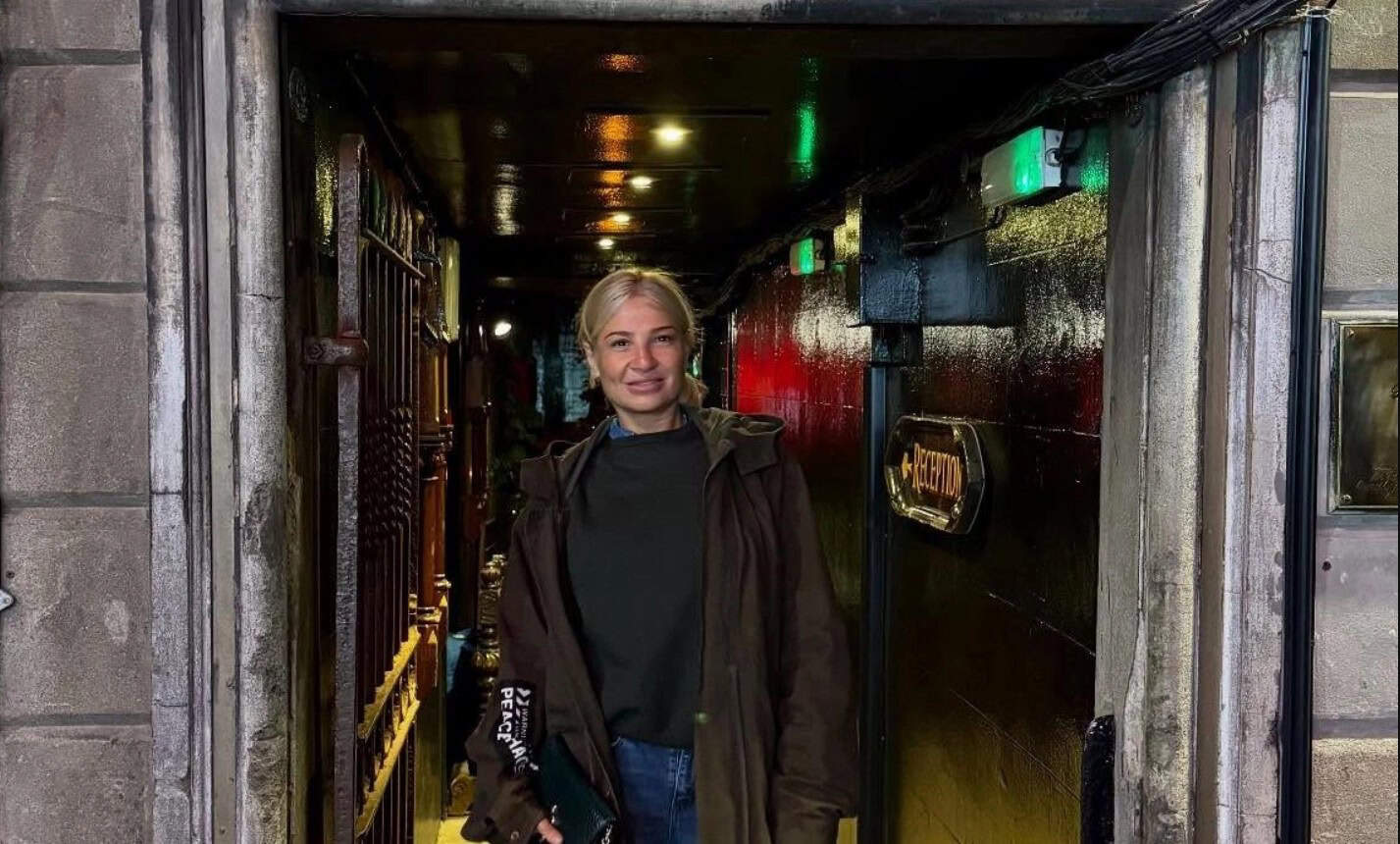 Φωτογραφίες που μαγεύουν: Το ταξίδι της Φαίης Σκορδά στη Σκωτία με τα παιδιά της