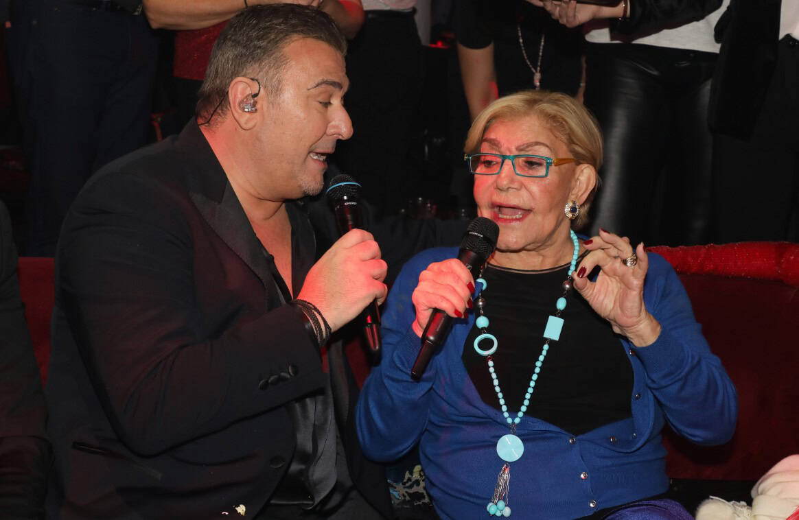 Αντώνης Ρέμος: Λύγισε για τη Μαρινέλλα στο Ηρώδειο- “Είναι από τις πιο δύσκολες στιγμές της ζωής μου…”