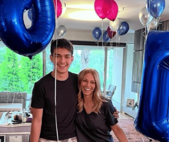 Έλλη Κοκκίνου: Ο γιος της Αλέξανδρος φεύγει στο εξωτερικό-Ποια είναι τα συναισθήματα της;