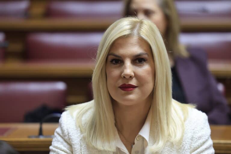 Ράνια Θρασκιά: Συγκινείται για το διαζύγιό της. «Θα ήταν ψεύτικο να πω ότι δεν περάσαμε δυσκολίες»