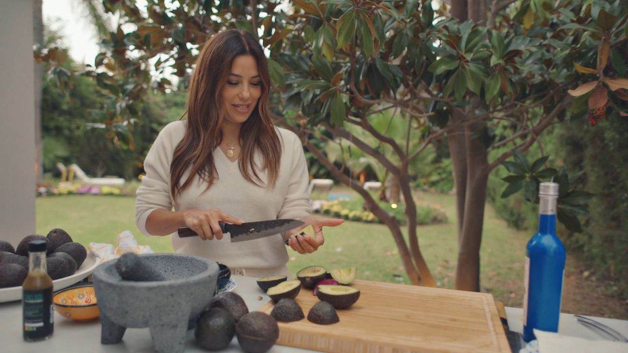 Το θρυλικό guacamole της Eva Longoria: Η συνταγή με άρωμα Μεξικού που θα λατρέψεις!
