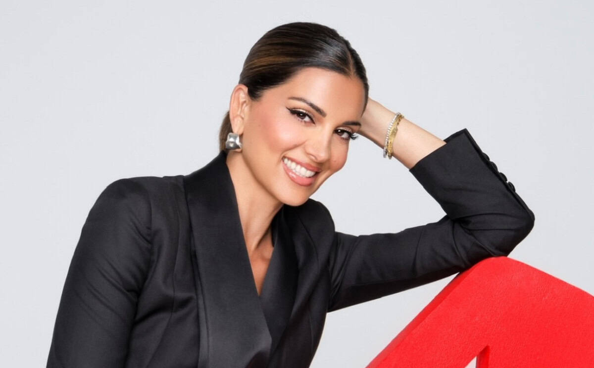 Σταματίνα Τσιμτσιλή: Η τρυφερή αγκαλιά με τον γιο της και η αποκάλυψη για το τέταρτο παιδί! (ΦΩΤΟ)