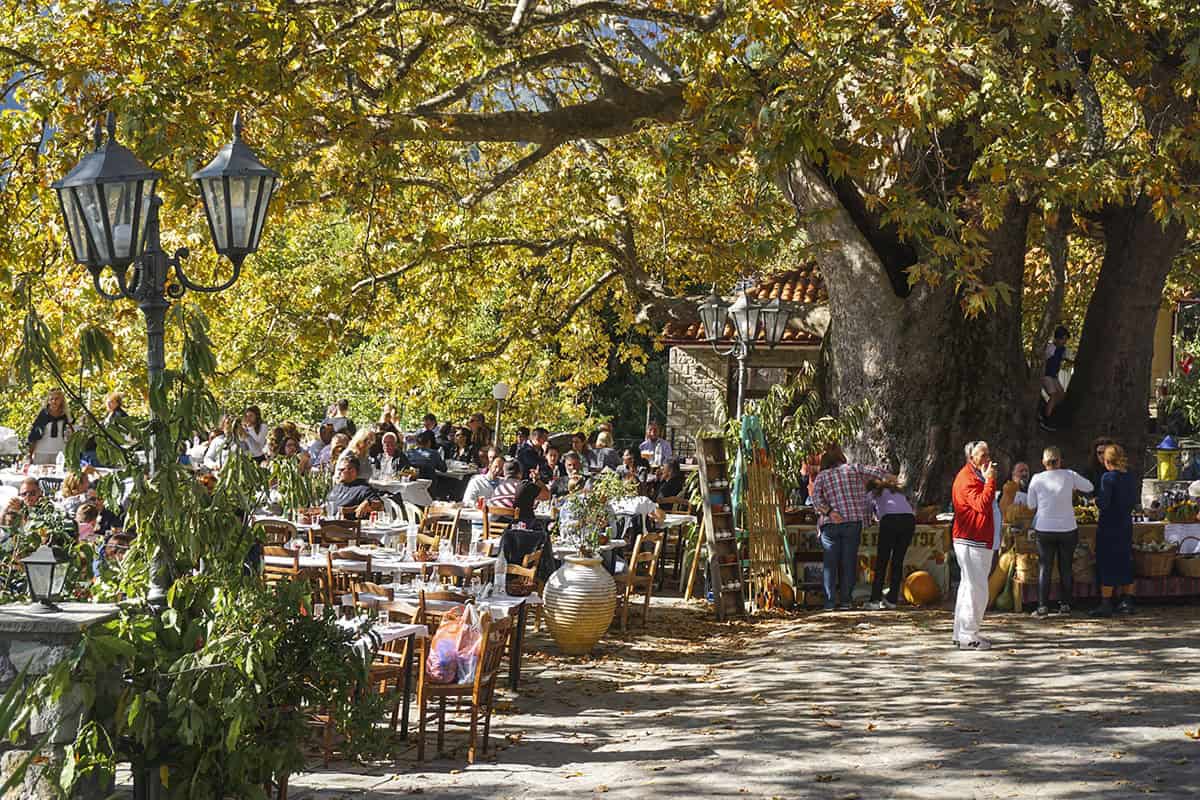 Φθινοπωρινή Μαγεία στη Λακωνία: Μονεμβασιά, Πεζοπορίες και Τοπικές Γεύσεις