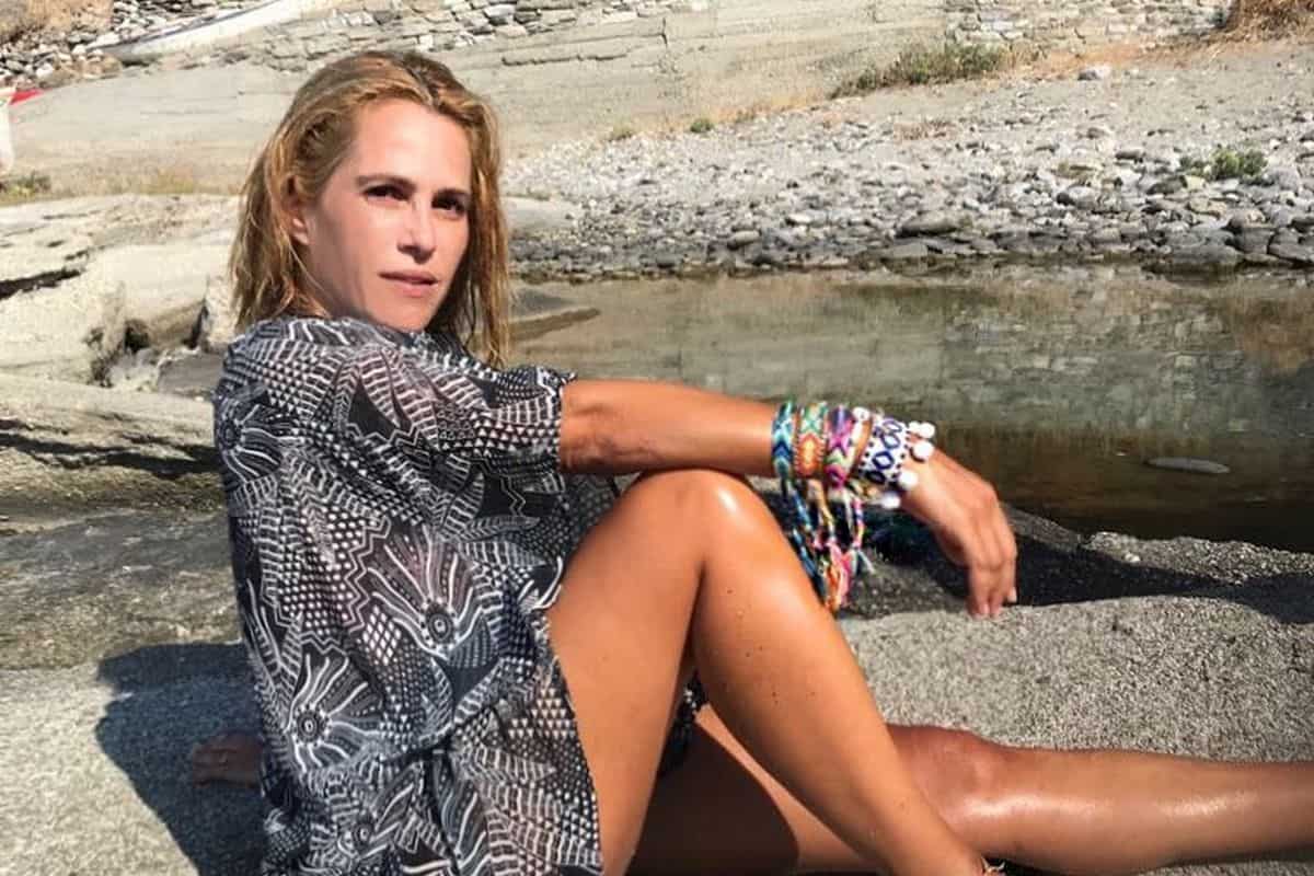 Τζένη Μπότση: «Μεγαλώνοντας αλλάζει το σώμα μας και είναι καλό να μην το εκθέτουμε»