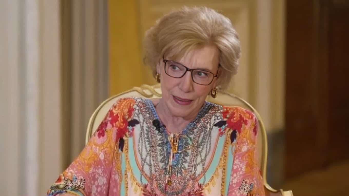 Μάρω Κοντού: Έρχονται, φόνοι και διαζύγια στη «Γη της Ελιάς». «Μόνο εγώ δεν έχω κάνει σεξ στη σειρά»