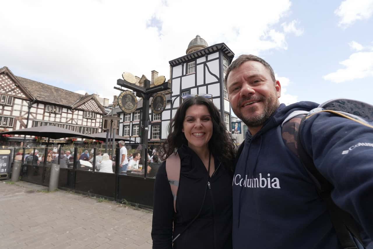 Happy Traveller: Μάντσεστερ και Λίβερπουλ σε ένα επικό ταξίδι στην Αγγλία!