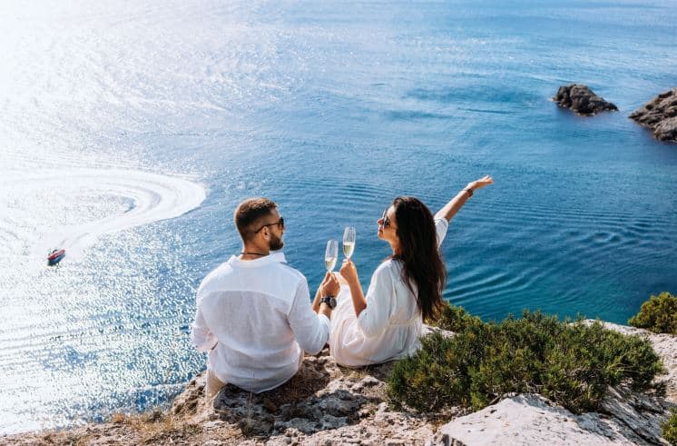 Τι αποκαλύπτει ένα ταξίδι για τη συμπεριφορά και τα συναισθήματα του συντρόφου σου