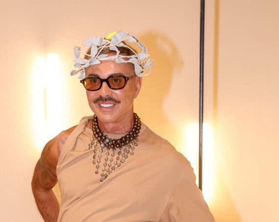 Λάκης Γαβαλάς: Η εξομολόγηση για τον γάμο του με μοντέλο από τη Νορβηγία – «Ερωτευτήκαμε πάρα πολύ»