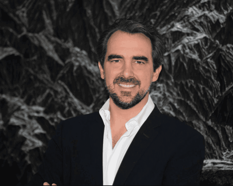 Νίνα Φλορ: “Υπερήφανη κουνιάδα”, έγραψε για τον πρίγκιπα Νικόλαο