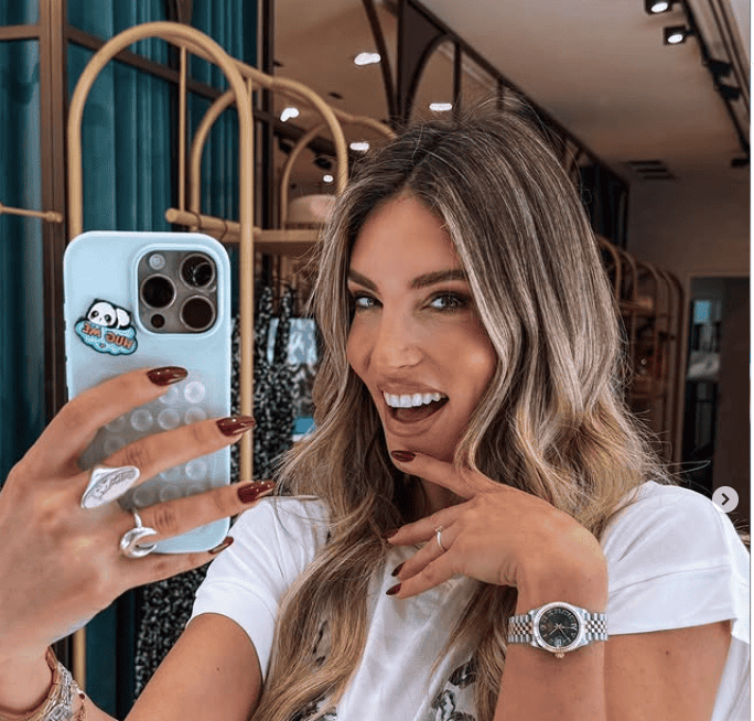  Αθηνά Οικονομάκου: Το μυστικό της για αψεγάδιαστη εφαρμογή του concealer που λίγες γυναίκες γνωρίζουν