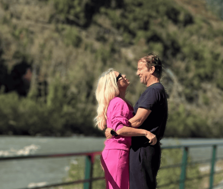 Ελένη Μενεγάκη: Γιόρτασε τα γενέθλιά της στα Τζουμέρκα αγκαλιά με τον Μάκη: «Δεν μετράω πλέον χρόνια»