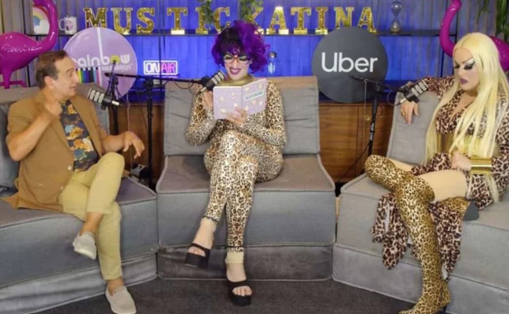 Σπύρος Μπιμπίλας: «Κάποιοι γκέι ηθοποιοί το κρύβουν για να μην χάσουν δουλειές – Τους λυπάμαι»