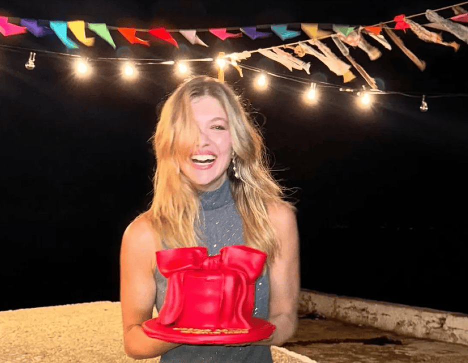 Κλέλια Ανδριολάτου: 29α Γενέθλια στους Παξούς γεμάτα αγάπη και ζεστασιά