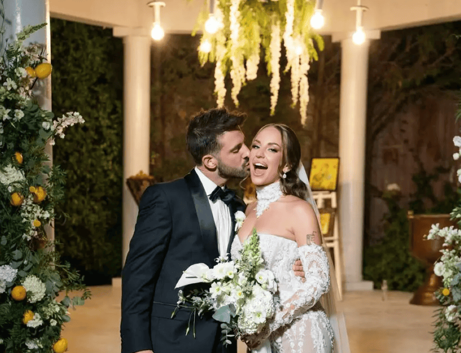 Ο γάμος και η βάφτιση της χρονιάς: Η Ανδρομάχη Δημητροπούλου και ο Γιώργος Λιβάνης λάμπουν από ευτυχία