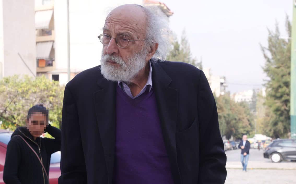 Αλέξανδρος Λυκουρέζος «Δεν θα μιλήσω για αυτά τα θέματα, ελπίζω η κόρη μου να καταφέρει τον στόχο της»