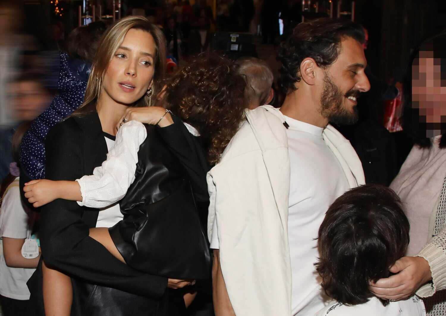 Σβήγκος-Καλογεροπούλου: Μια ευτυχισμένη οικογένεια! Με τα παιδιά τους στο Παλλάς (φωτογραφίες)