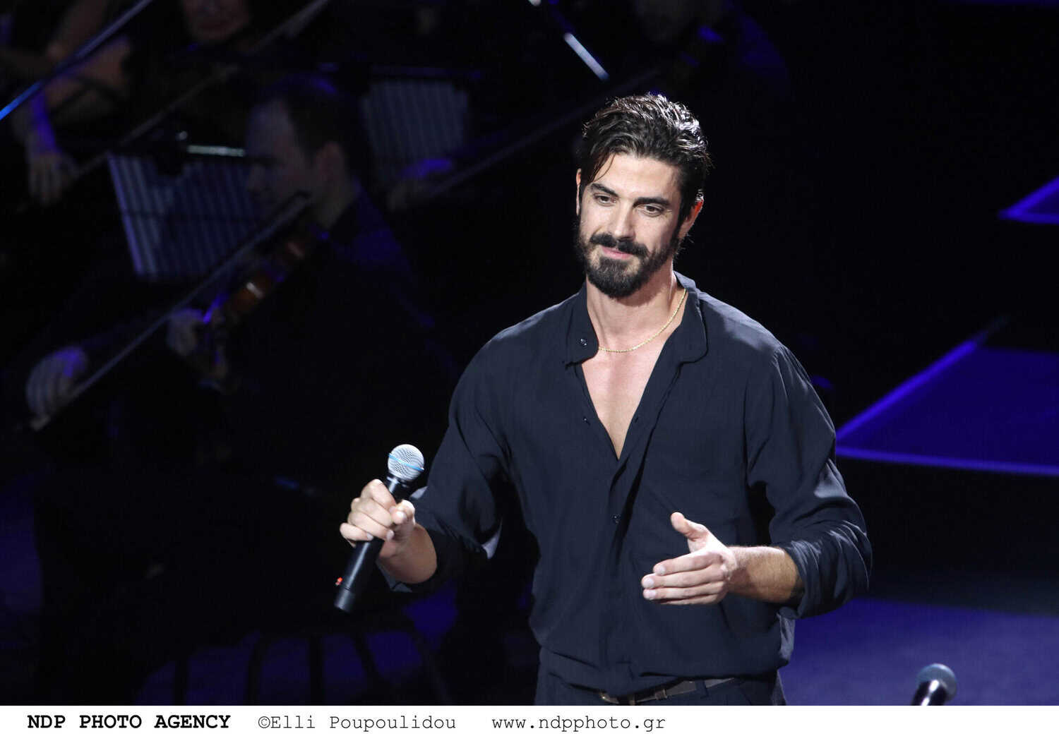 Δημήτρης Γκοτσόπουλος- Η εξομολόγηση για τις δύσκολες στιγμές του-«Η τέχνη με ανάγκασε να δω τα σκοτάδια μου…»