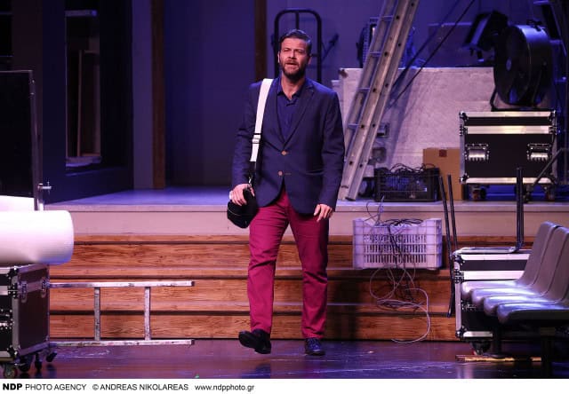 Ορέστης Τζιόβας: Όλη η ζωή είναι ένα μεγάλο κρεβάτι – Τι δήλωσε για το MeToo