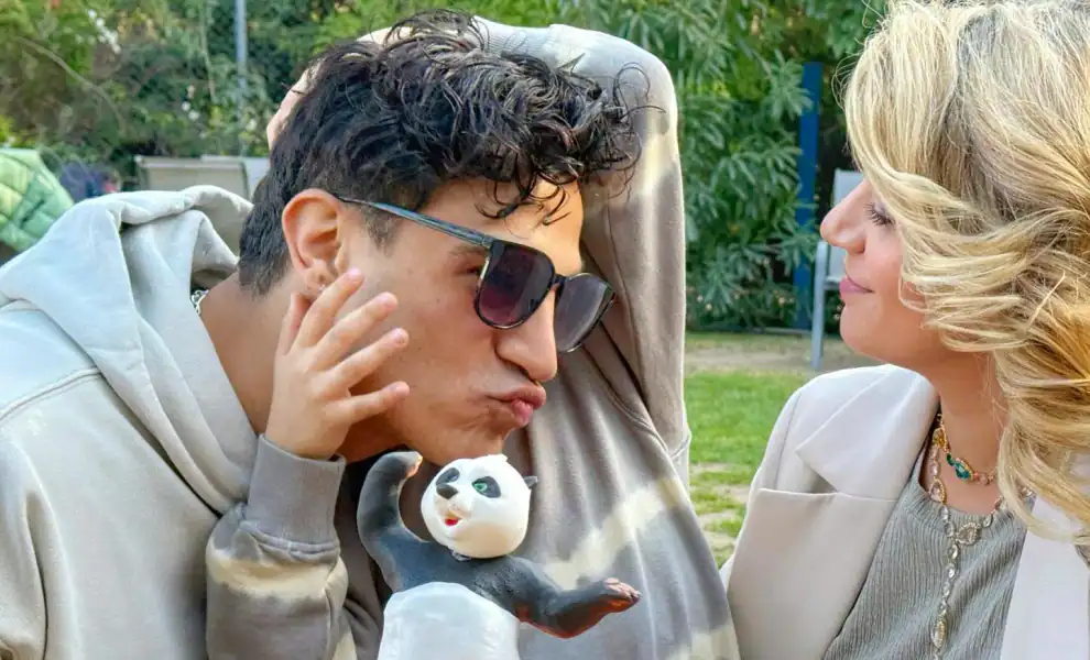 Δήμος Αναστασιάδης: Μιλά συγκινημένος για τη γέννηση του δεύτερου γιου του – «Είναι ένα θαύμα»