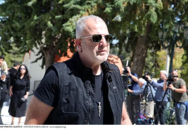 Πασχάλης Τσαρούχας: «Έχω οδηγήσει χωρίς κράνος, έχω οδηγήσει πιωμένος» – «Όσο αδειάζει το σακί της τύχης, γεμίζει το σακί της εμπειρίας»