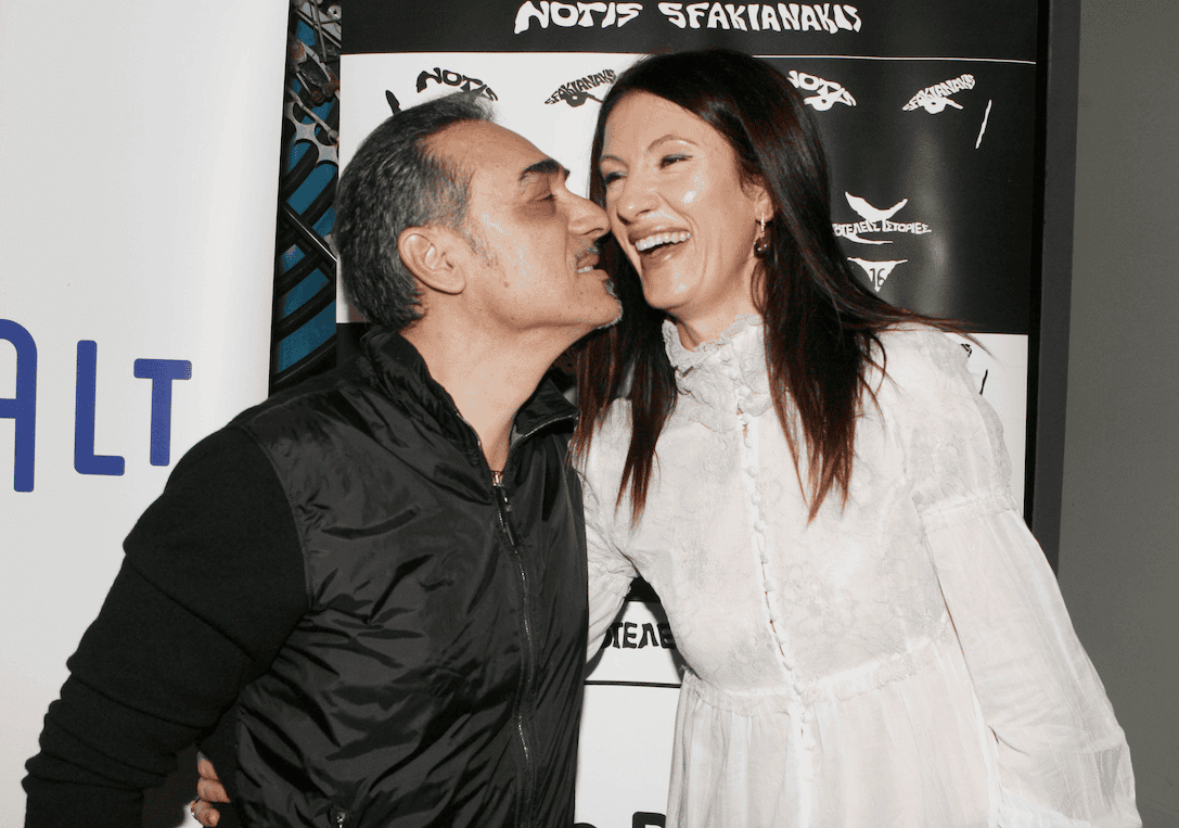 Κίλι Σφακιανάκη: Η νεκροψία, η τελευταία επιθυμία και η επίσκεψη των παιδιών της στο Ασκληπιείο-Συντετριμμένος ο Νότης Σφακιανάκης