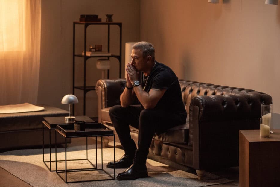 Αντώνης Ρέμος: Δείτε το ολοκαίνουργιο βίντεο κλιπ του για την επιτυχία “Δευτέρα”