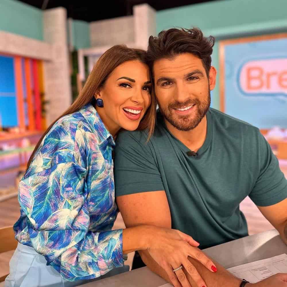 Η Ελένη Χατζίδου για τη διαφορά ηλικίας με τον Ετεοκλή Παύλου: «Με κέρδισε με την ωριμότητα και τον χαρακτήρα του»