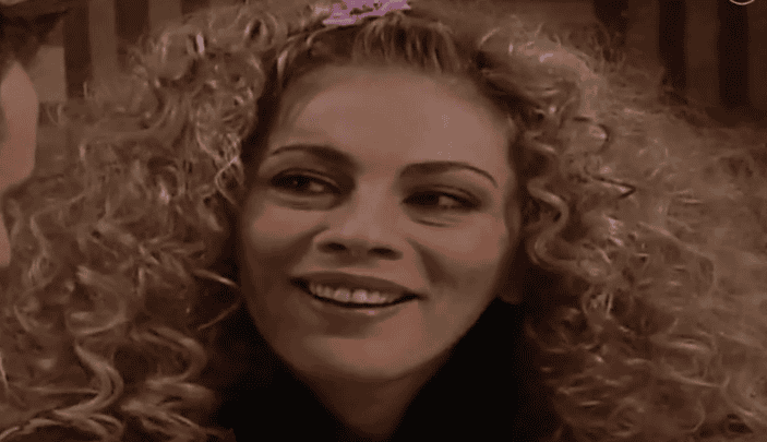 Σμαράγδα Καρύδη: Στο σπίτι της Ντάλιας για την επετειακή επιστροφή του «Στο Παρά Πέντε» – Όσα αποκάλυψε λίγο πριν την προβολή