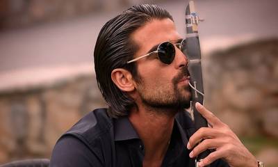 Άρης Μουγκοπέτρος: Η βαθιά ευγνωμοσύνη, το Χριστουγεννιάτικο δέντρο και η συγκινητική δήλωση για τα παιδιά του