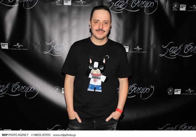 Αλέξανδρος Τσουβέλας: «Η μητέρα μου δεν ήταν κλασική παπαδιά» -«Στη Θεσσαλονίκη τραγουδούσα σε μια ταβέρνα κρυφά»