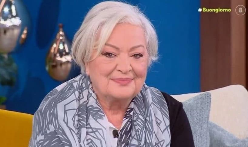 Τσανακλίδου για το τραγούδι της «Γερνάω μαμά»: «Πήγα στο μνήμα της μαμάς μου και το έβαλα τέρμα»