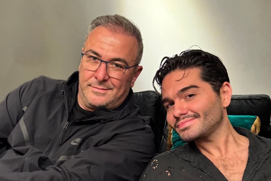 Αντώνης Ρέμος: Αναβάλλονται οι εμφανίσεις του με τον Χρήστο Μάστορα – Τι συμβαίνει;