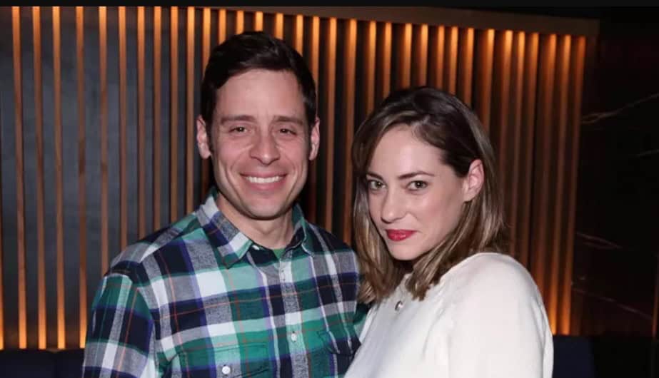 Τυφλωμένος από έρωτα ο Σαρακατσάνης με την Ούστα: «Ακόμη και να με κεράτωνε δεν θα με πείραζε»