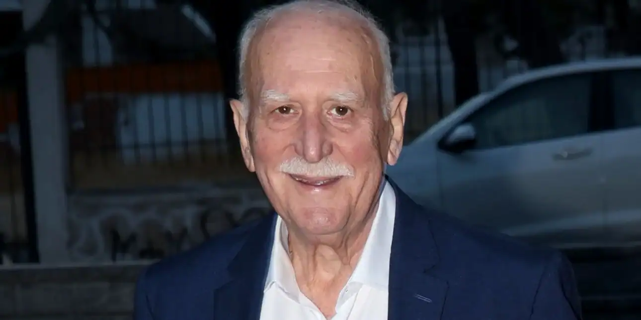 Γιώργος Παπαδάκης: Το «αντίο» του ΑΝΤ1 στον δημοσιογράφο της καρδιάς μας