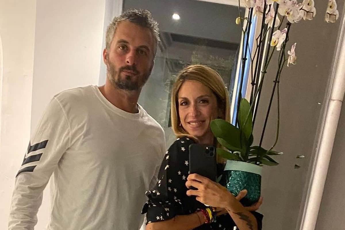 Σοφία Καρβέλα & Θανάσης Πανουργιάς: Από πρώην σύζυγοι… κολλητοί με χιούμορ και σούσι