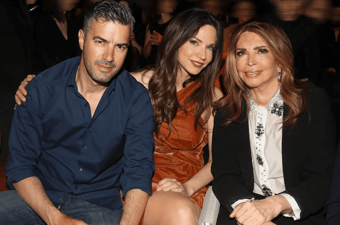 Μιμή Ντενίση: Έτοιμη παντρέψει τον Τσιμιτσέλη με την Γερονικολού – Τι «πρόδωσε» για τον γάμο τους