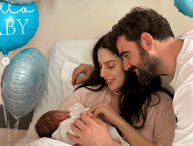 Νίκος Πολυδερόπουλος: «Καλώς ήρθες στον κόσμο μας!»