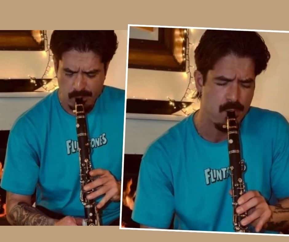 Άρης Μουγκοπέτρος: Παίζει κλαρίνο με δύο δάχτυλα και συγκινεί (βίντεο)