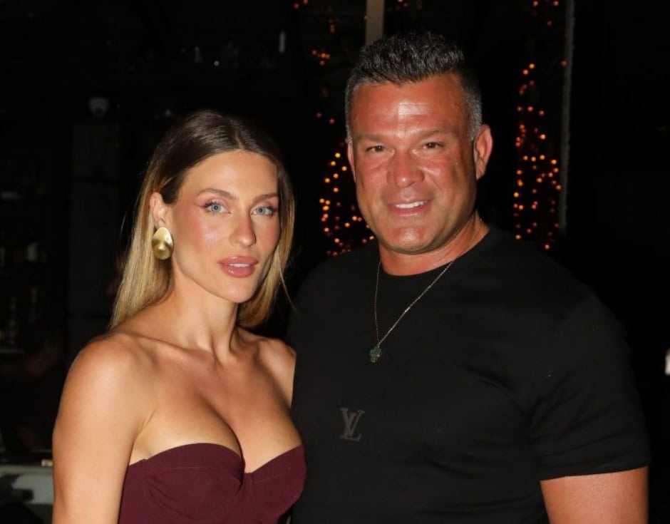 Στο νοσοκομείο ο Κώστας Σόμμερ: Η φωτογραφία μέσα από τον θάλαμο με το οξυγόνο