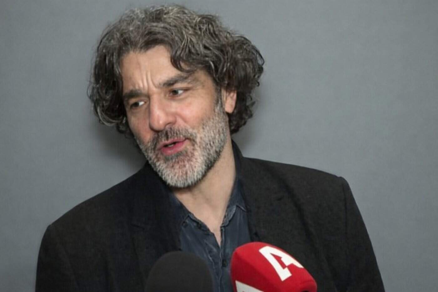 Πέτρος Λαγούτης: Γιατί να μην είμαι ανοιχτός σε έναν νέο έρωτα, γέρασα; – Μεγάλο παιδί είμαι πια