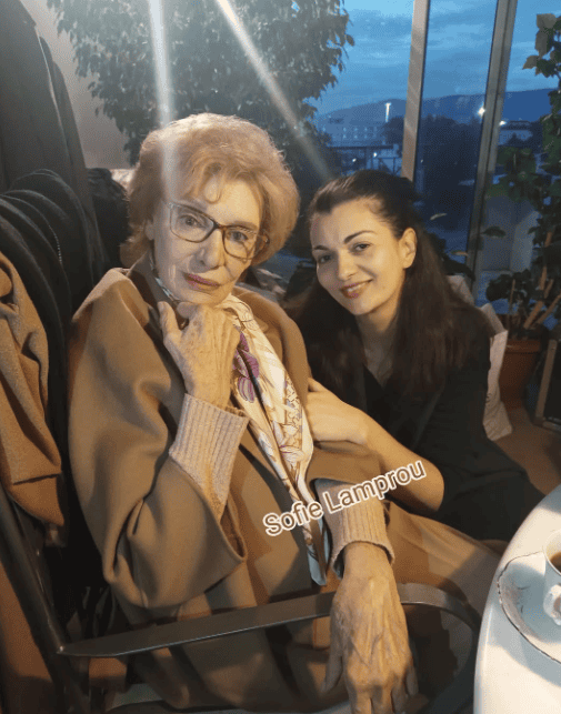 Αποκλειστικό! Σταρούλα Ζάρμπα: Από τη «Γη της ελιάς» γραμματέας στο νοσοκομείο «Σωτηρία»