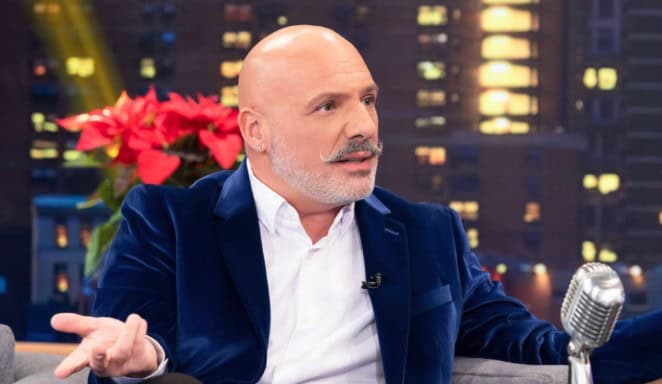 Νίκος Μουτσινάς για τη θρόμβωση και την υγεία του-“Θα παίρνω ένα χάπι μέχρι να σας χαιρετήσω…”